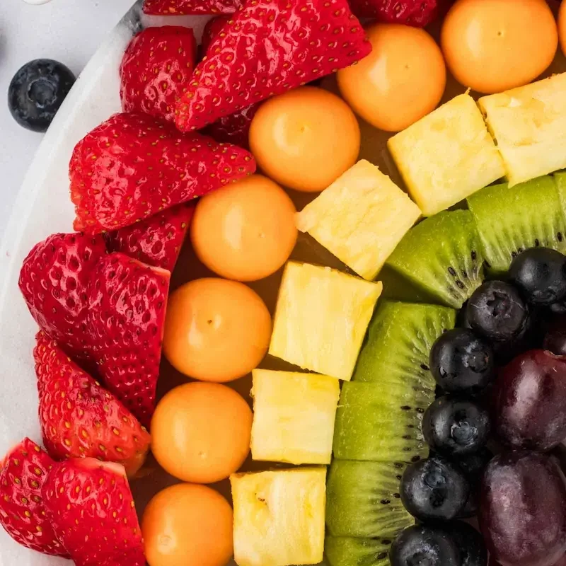 fruit-rainbow-platter-photo-1024x1536